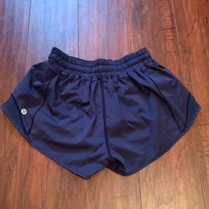 Hotty Hot Low-Rise Lined Short 2.5 True Blue